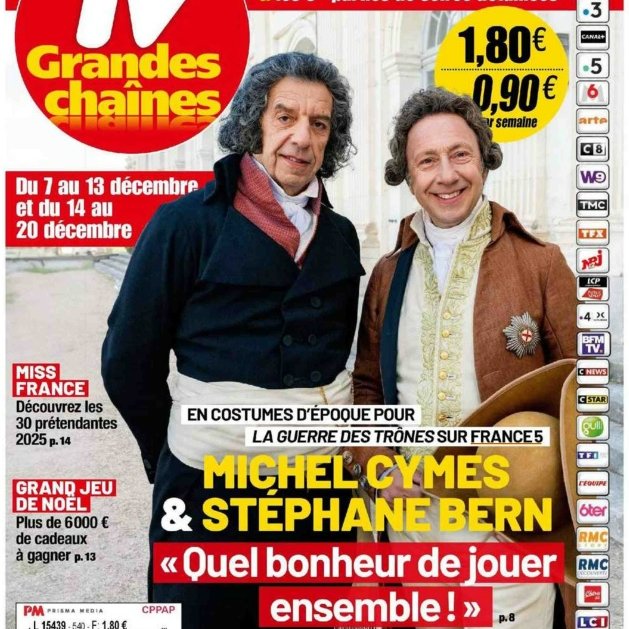 #LesmédiasEnParlent

La Une de TV Grandes Chaînes de #MichelCymes et <a href="/bernstephane/">Stéphane Bern</a> en costumes pour "La guerre des trônes, le clan Bonaparte" #PartenariatMédia

📺RdV le 19/12 #france5 | france.tv
8e saison réalisée par <a href="/vanessapontet1/">Vanessa Pontet</a> #SamuelCollardey <a href="/MediaPernel/">Pernel Media</a>