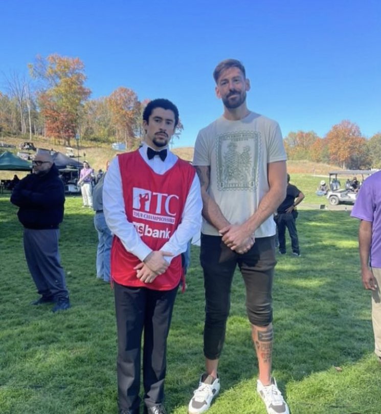 AccessBadBunny's tweet photo. Bad Bunny on the behind-the-scenes set of “Happy Gilmore 2” alongside Adam Sandler. ⛳️ https://t.co/XSA6UUaFhe