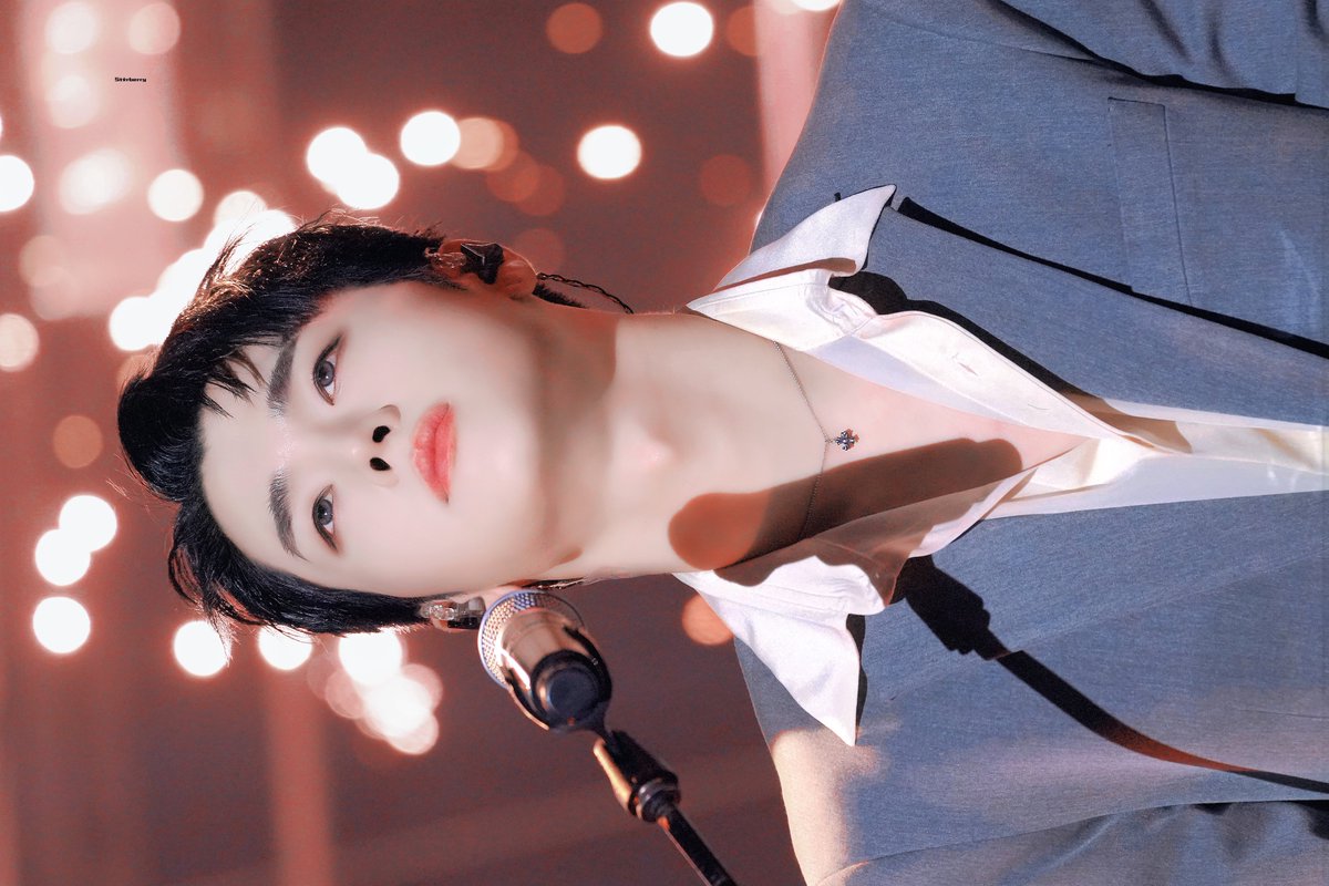 241117 <LIVE and FALL> 콘서트 Day3

#XdinaryHeroes #엑스디너리히어로즈  
#Jungsu #정수