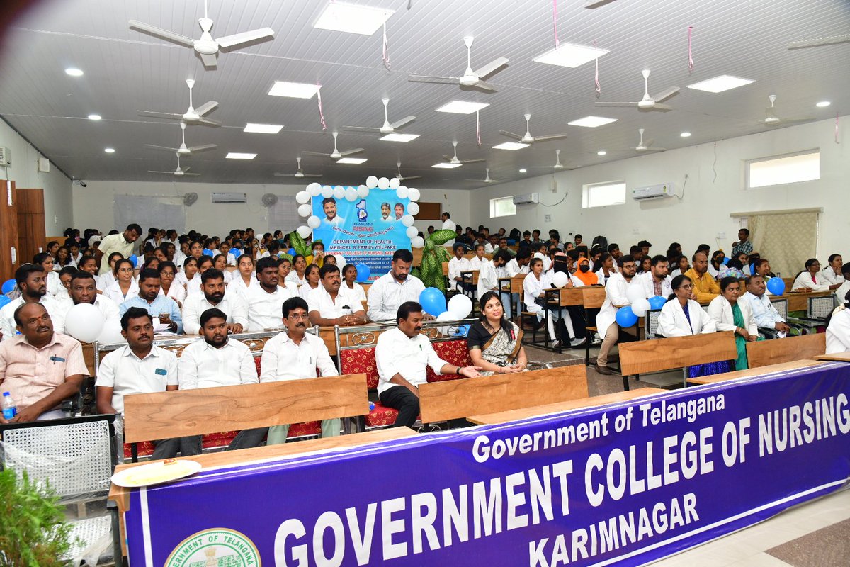 ప్రజా పాలన ప్రజా విజయోత్సవాల్లో భాగంగా
 కరీంనగర్ జిల్లాలోని కొత్తపెల్లి ప్రభుత్వ మెడికల్ కళాశాలలో నర్సింగ్ కళాశాలను, ప్రభుత్వ ప్రధాన ఆస్పత్రిలో మైత్రి ట్రాన్స్ క్లినిక్ ను ముఖ్యమంత్రి రేవంత్ రెడ్డి రంగారెడ్డి జిల్లా నుండి వర్చువల్ గా ప్రారంభించారు.
<a href="/TelanganaCMO/">Telangana CMO</a> <a href="/TelanganaCS/">Office of Chief Secretary, Telangana Govt.</a>