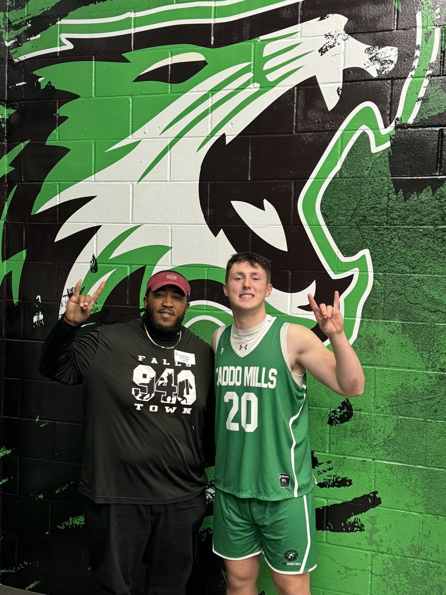 Harris Bethea (@harris_bethea) on Twitter photo Thank you for coming down today <a href="/FBCoachLeonard/">Coach Cedric Leonard</a> !!!! <a href="/KodiCrane/">Kodi Crane</a> <a href="/dtbrown37/">Coach Brown</a> <a href="/CoachSimpson43/">Coach Simpson</a> <a href="/coachsand_oval/">Coach Sandoval</a> <a href="/JasonThomason1/">Jason Thomason</a> Thank you for coming down today <a href="/FBCoachLeonard/">Coach Cedric Leonard</a> !!!! <a href="/KodiCrane/">Kodi Crane</a> <a href="/dtbrown37/">Coach Brown</a> <a href="/CoachSimpson43/">Coach Simpson</a> <a href="/coachsand_oval/">Coach Sandoval</a> <a href="/JasonThomason1/">Jason Thomason</a>