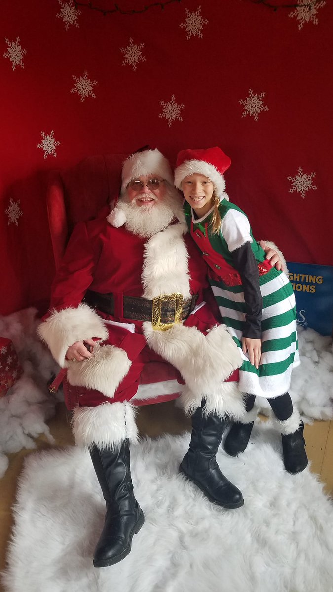 DecaturMain's tweet image. Santa hours for the Santa Shack. Santa Shack is on Madison Street Plaza in Downtown Decatur.

12-7 from 2:30 pm - 4:30 pm
12-13 from 3 pm - 5 pm
12-14 from 11 am - 1 pm
12-20 from 1 pm - 3 pm
12-21 from 1 pm - 3pm