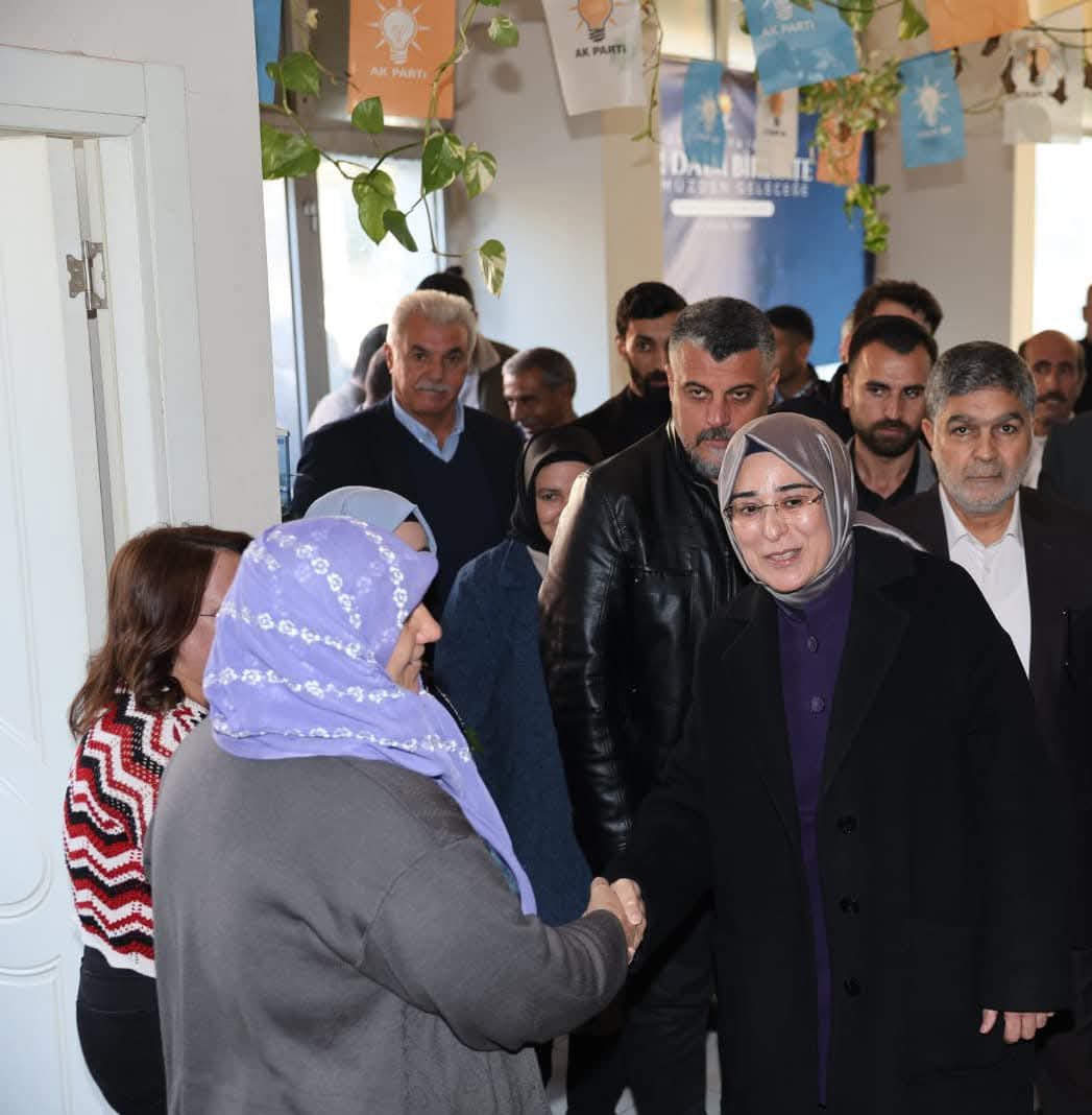 AK PARTİ VİRANŞEHİR (@akpartivsehir) on Twitter photo Milletvekilimiz Sn.<a href="/CYAZMAC/">CEVAHİR ASUMAN YAZMACI</a> ilçe Başkanımız Sn.<a href="/lutfibagci/">Lütfi BAĞCI</a> ve Yönetim kurulu üyelerini tebrik ve hayırlı olsun diklerinde bulundu
Nazik ziyaretlerinden ötürü Millevekilimiz sn <a href="/CYAZMAC/">CEVAHİR ASUMAN YAZMACI</a>’ya teşekkür ederiz.
<a href="/Akparti/">AK Parti</a> <a href="/milhamigunbegi/">M.İlhami GÜNBEGİ</a> <a href="/bybekirbozdag/">Bekir Bozdağ</a> <a href="/Ziverozdemir/">Ziver ÖZDEMİR</a> Milletvekilimiz Sn.<a href="/CYAZMAC/">CEVAHİR ASUMAN YAZMACI</a> ilçe Başkanımız Sn.<a href="/lutfibagci/">Lütfi BAĞCI</a> ve Yönetim kurulu üyelerini tebrik ve hayırlı olsun diklerinde bulundu
Nazik ziyaretlerinden ötürü Millevekilimiz sn <a href="/CYAZMAC/">CEVAHİR ASUMAN YAZMACI</a>’ya teşekkür ederiz.
<a href="/Akparti/">AK Parti</a> <a href="/milhamigunbegi/">M.İlhami GÜNBEGİ</a> <a href="/bybekirbozdag/">Bekir Bozdağ</a> <a href="/Ziverozdemir/">Ziver ÖZDEMİR</a>