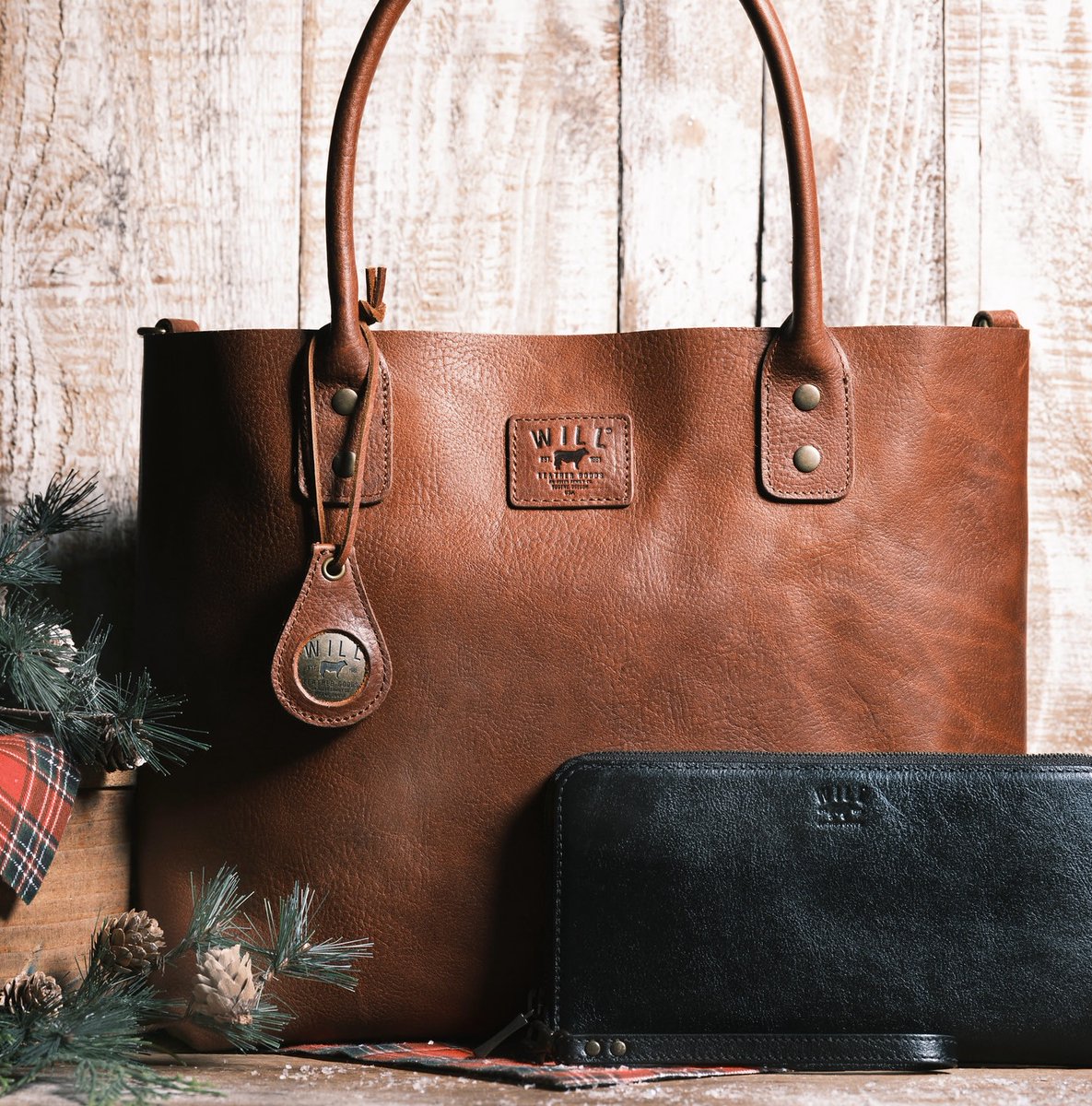 Cyber Monday Sale! Enjoy 30% off Storewide! This holiday season choose the very best leather goods, hand-crafted from superb vegetable-tanned leather.

Take advantage of our last and largest sale of the year. It's the best chance to get your Will at an amazing price.