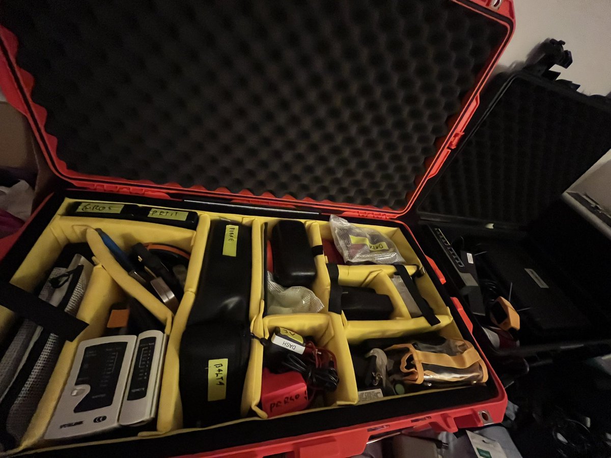 dashcom_'s tweet image. J’en suis à deux tools, misère