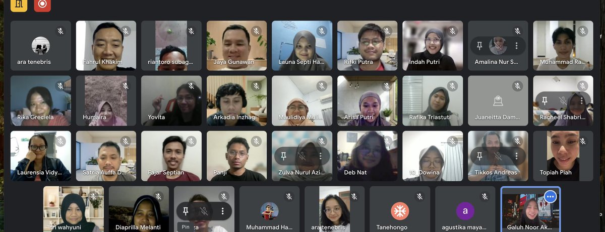 tanehongo's tweet image. Barusan kick-off batch 4 belajar Bahasa Jepang dari NOL di Tanehongo. 

Awalnya deg-degan tapi ternyata temen temen batch 4 seru dan aktif banget nanyanya. Jadi waktu berasa cepet pas kegiatan belajar. Semoga antusias belajarnya semakin meningkat dan bisa konsisten belajarnya…