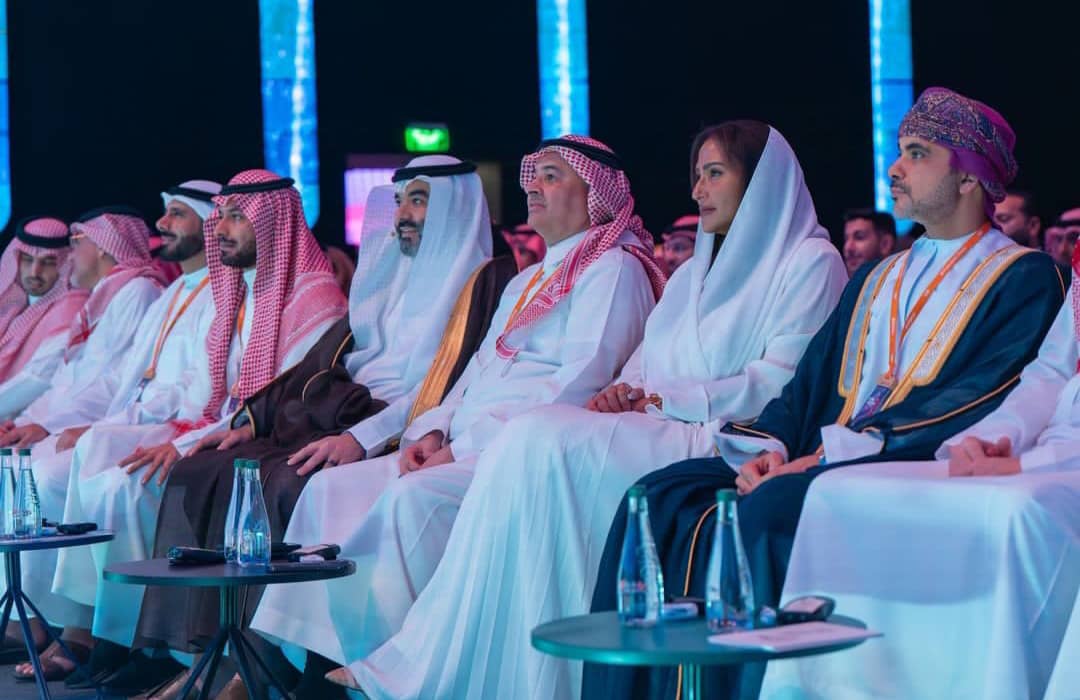 #الاهلي_الاستقلال.. أنت المقصود
تم التحويل بنجاح✅
 ستبكي خلال ساعات من شدة الفرح بأذن الله.. أكتب يارب.
أختار رقم الظرف ، ولك فيها جائزه 👏🏻😍:
١-✉️ ٢-✉️ ٣-✉️ ٤-✉️

٥-✉️ ٦-✉️ ٧-✉️ ٨-✉️

٩-✉️ ١٠-✉️ ١١-✉️ ١٢-✉️

أكتب كلمة (تم) في الخاص.....