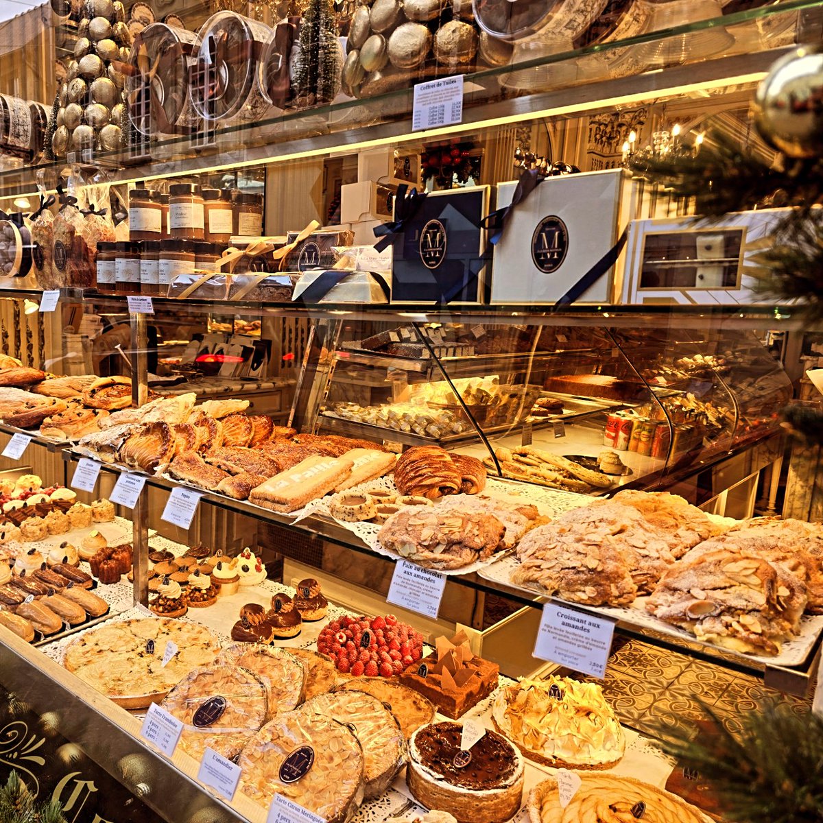 Jo Moore tweet media