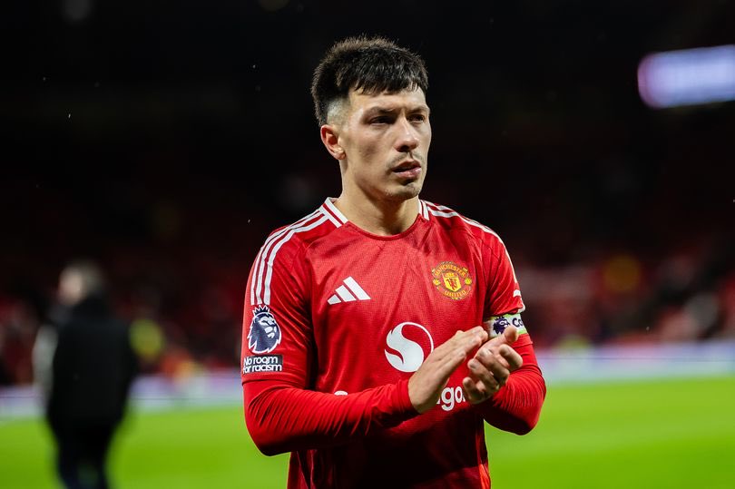 BREAKING NEWS 🚨

Lisandro Martinez has tested positive in a doping test done by the premier league earlier last night

The premier league will make its decision on the fate of the centre back in the coming days