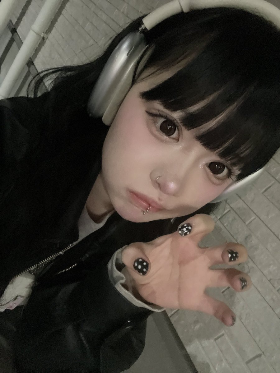 GalsKurage's tweet photo. 🍂°̥࿐次回営業🍂°̥࿐

12/18(金) 18:30~22:00 (L.o21:30)
@xmm_com  
@1_oo0_mu 
┈┈┈┈┈┈┈┈┈┈

皆様のご来店お待ちしております🎵 https://t.co/scZdtvjDoQ