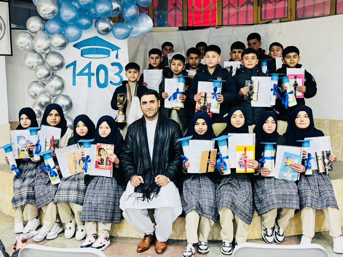 HameedullahV's tweet photo. How much fuller and richer a life would be if we saw the child in all his greatness, all his beauty, instead of focusing on all his little mistakes.

Special thanks to my team, for making it all possible.

#education
@anaho100 
#childprotection 
#Afghanistan https://t.co/RjKRwCPuBP