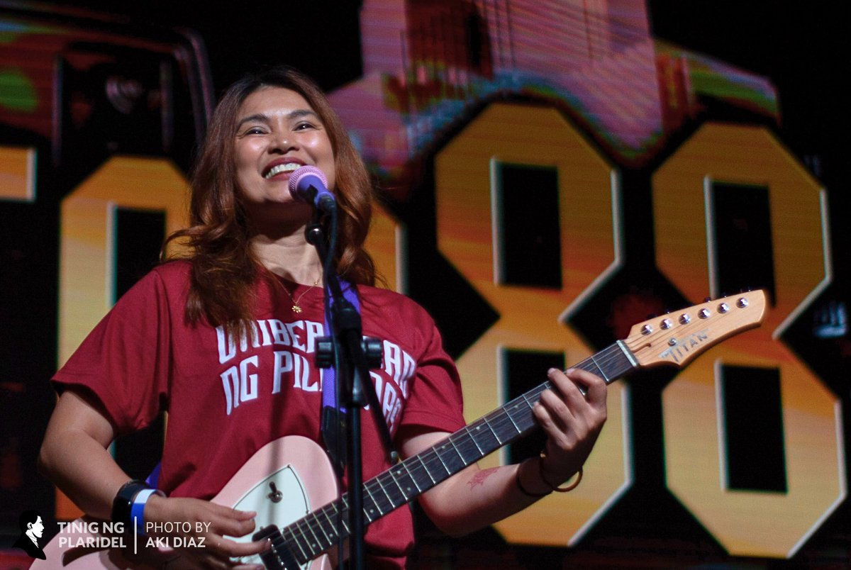 tinigngplaridel's tweet photo. Performers from the season's opening ceremony such as Eraserheads, Moonstar88, and Johnoy Danao also graced the event with their music, alongside OPM bands Sandwich and Gracenote.

#Liyab2024 
#UPFight 
#StrongerBetterTogether https://t.co/r4wcPdFlQT