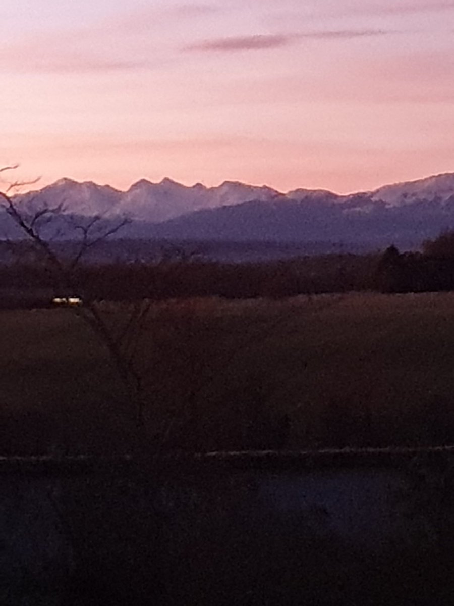 sarahbeattiegra's tweet image. #theViewFromHere #RightNow You could wake up to this rightmove.co.uk/properties/153…