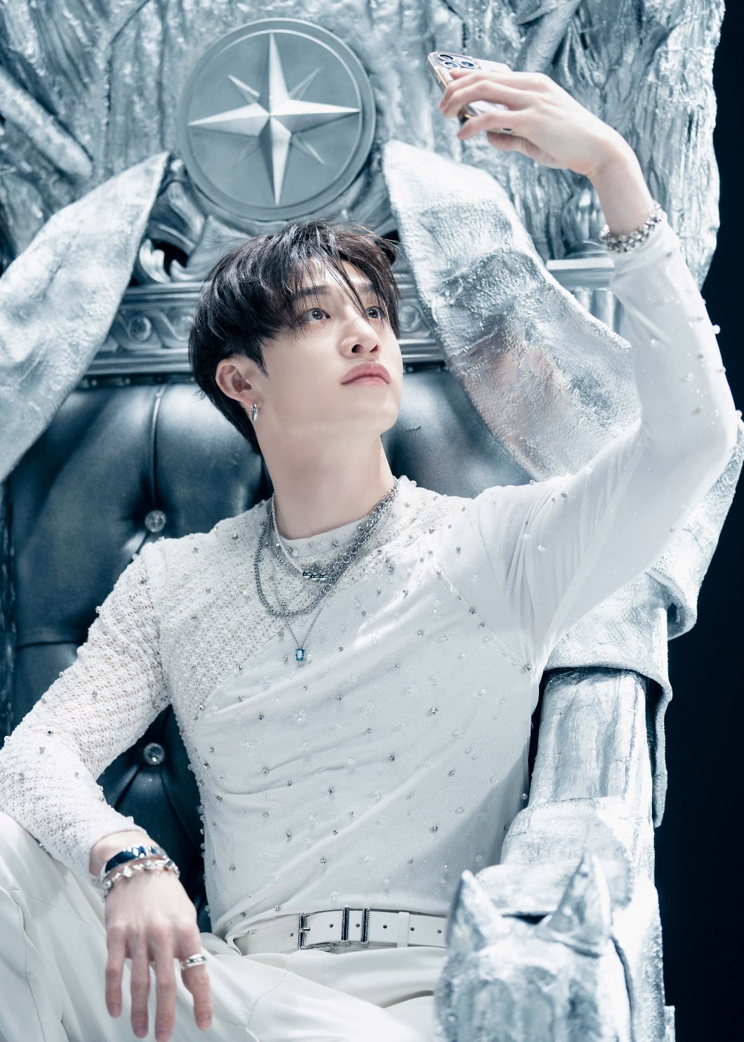 BANG CHAN INTERNATIONAL ⛓️💥🖤 on X: BANG CHAN INTERNATIONAL ⛓️💥🖤 on X: