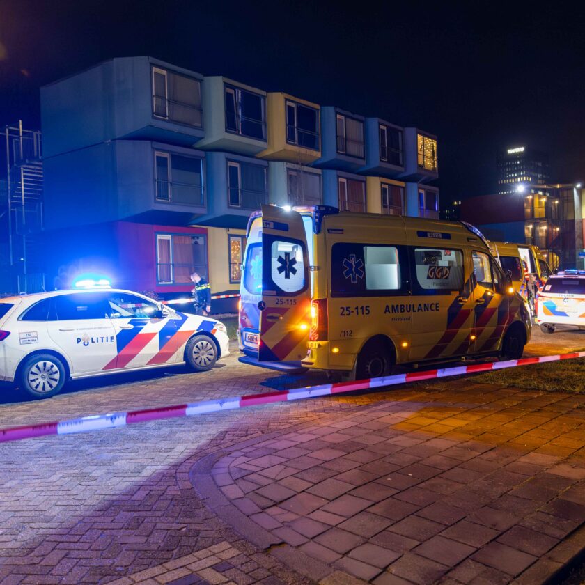 Gewonde na steekincident in Almere