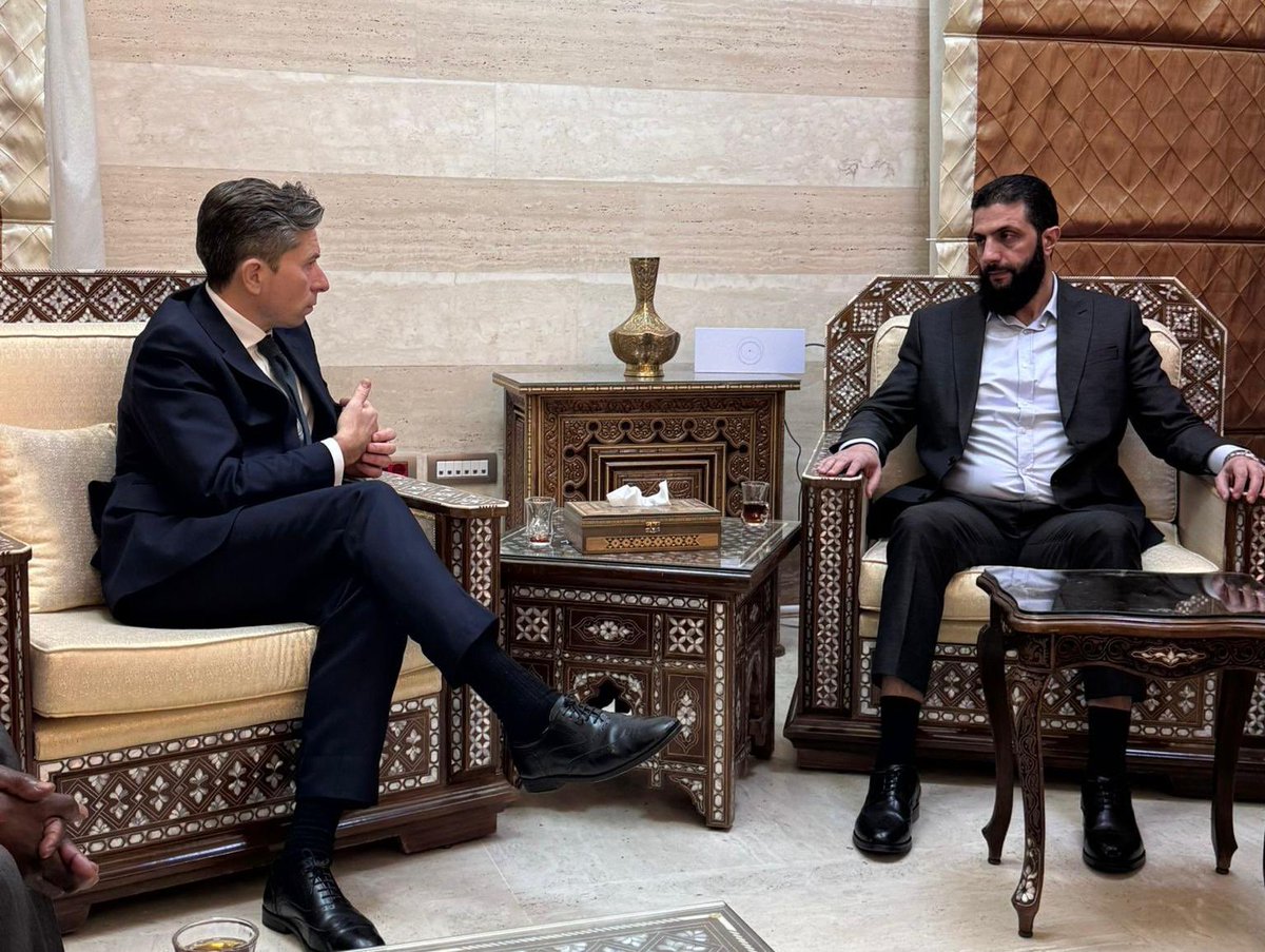 Moment of cautious hope in #Syria.

I’m encouraged from my meetings in Damascus, including constructive discussion with Commander of New Administration, Mr. Ahmed al-Sharaa.  

We have basis for ambitious scaling-up of vital humanitarian support.

shorturl.at/t2Ujs
