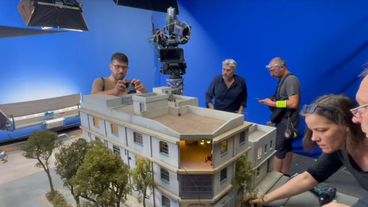 reyna cervantes tweet media