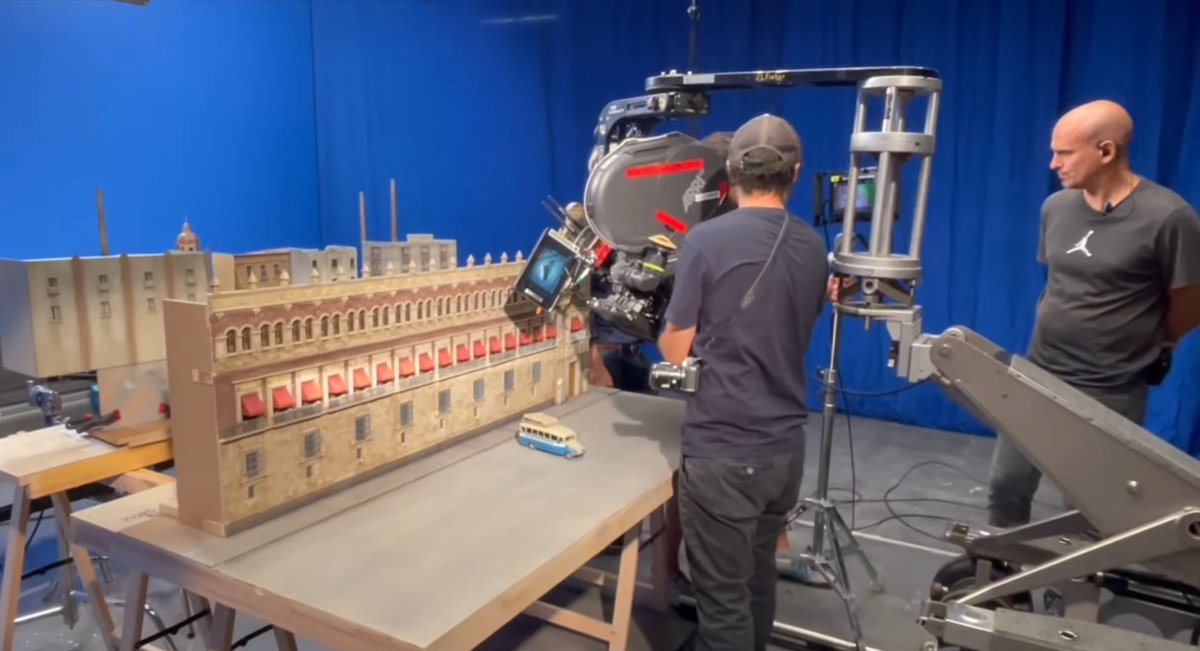 reyna cervantes tweet media