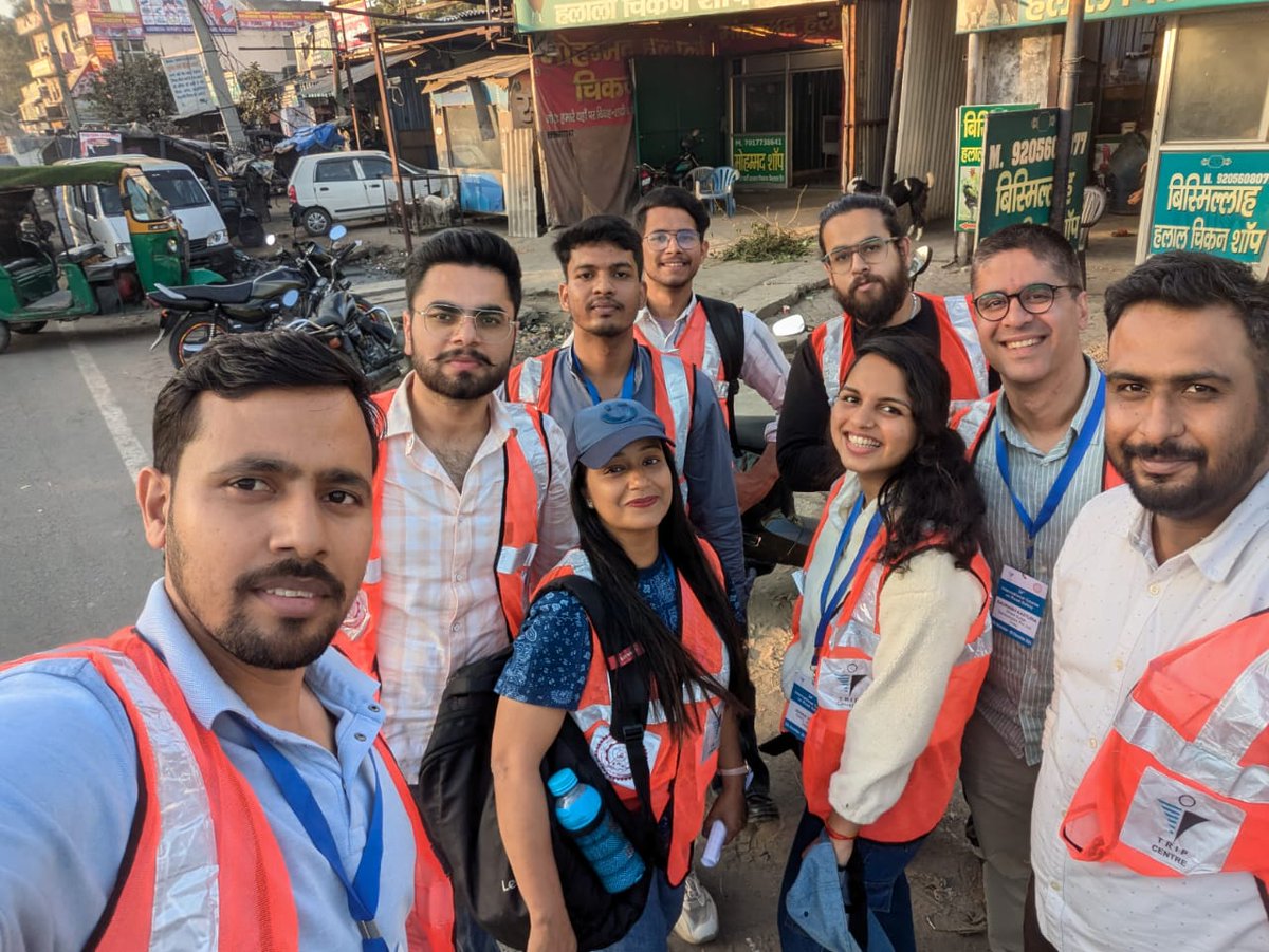 pssircivil's tweet photo. New Milestone achieved! 🚦
Delighted to have attained certification as a Road Safety Auditor, accredited by the Indian Roads Congress (IRC) and MoRTH-Govt of India, after successfully completing the International Road Safety Course by TRIP Centre, IIT Delhi. https://t.co/0JiVlrUZ27