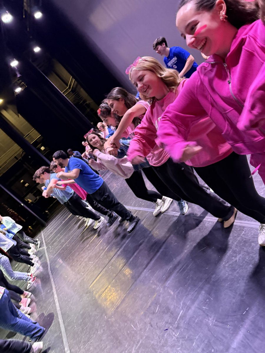 Over 100 PEOPEL kids take the stage to perform in the dance 2 Showcase! <a href="/SandburgHS/">Carl Sandburg H.S.</a> <a href="/SandburgPE/">Carl Sandburg HS PE/Health/Driver Ed</a> <a href="/CHSD230/">District 230</a> @Rnolting21 <a href="/DSmithCSHS/">Derrick Smith</a>