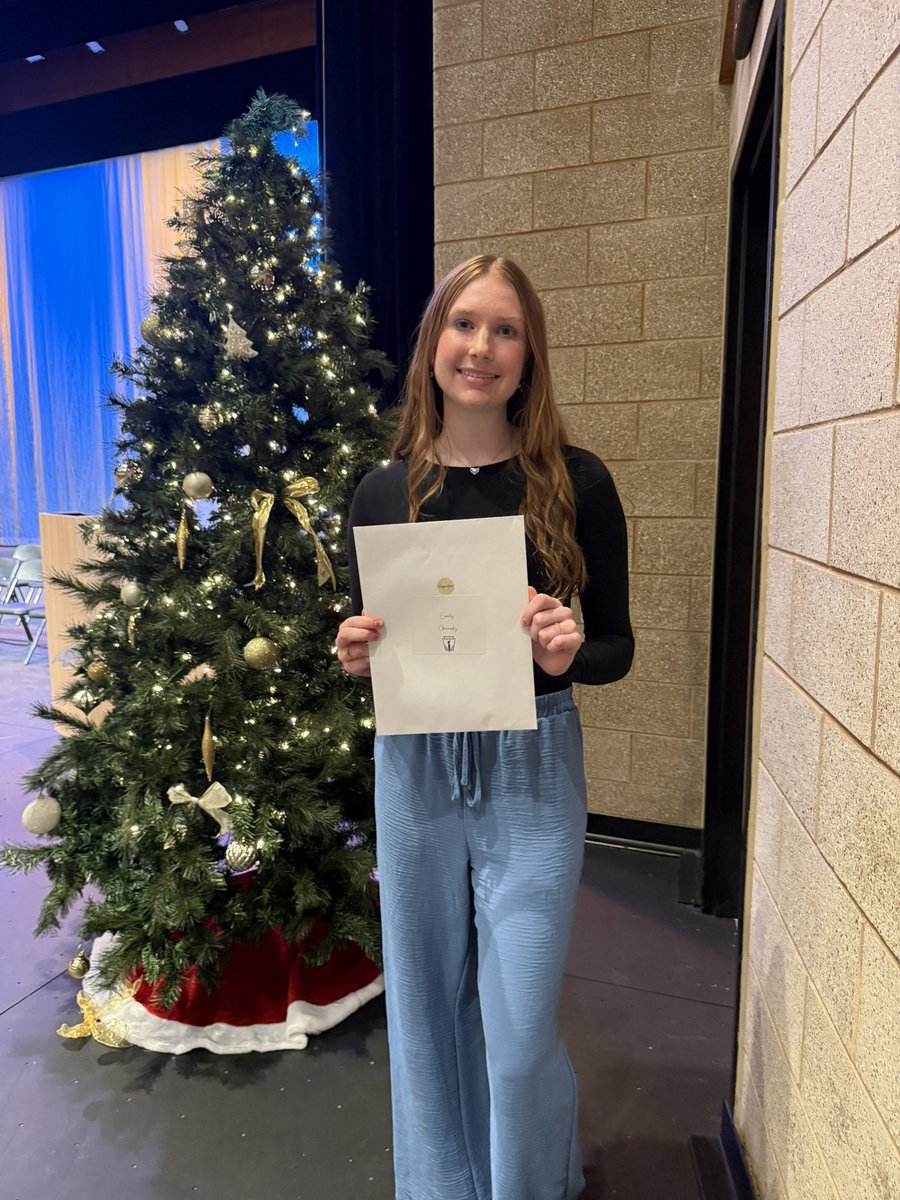 Emily Chavosky tweet media