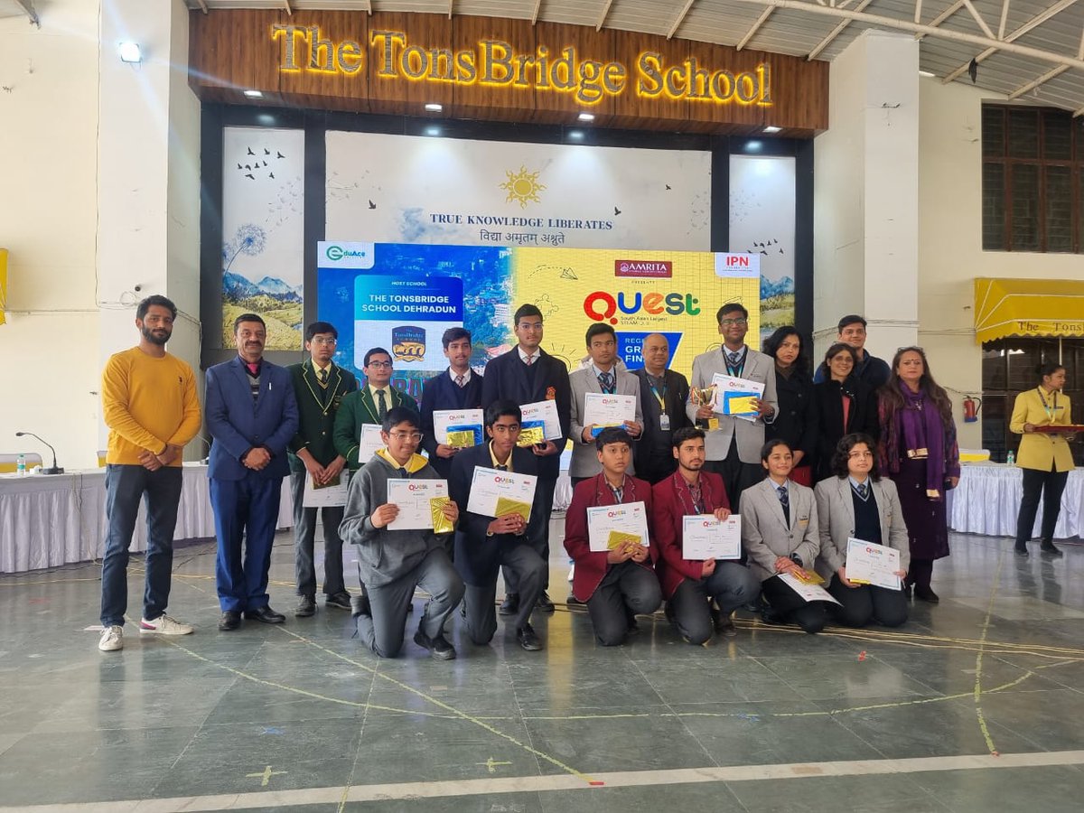 Apsbirpur's tweet photo. We're bursting with pride!🎉Our Senior Quiz Team has made us proud by securing the second position in the State Level Quest Season 2 Quiz Competition. Out of 90 teams, our brilliant students have emerged as runner ups! A huge shoutout to the team and their mentor for the hardwork https://t.co/2x3hMoXuWH