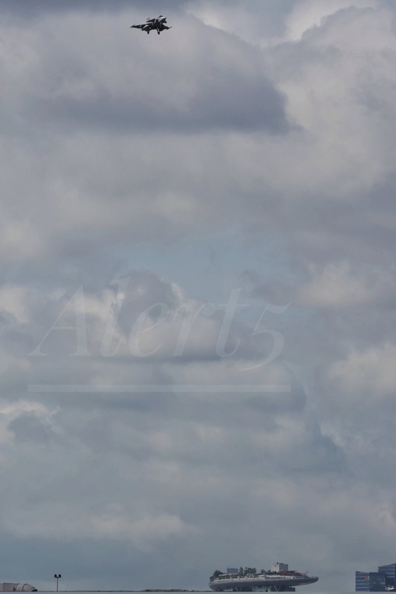 RTAF T50s and Gripens over Singapore! สวัสดีตอนเช้า
Cope Tiger 2025.