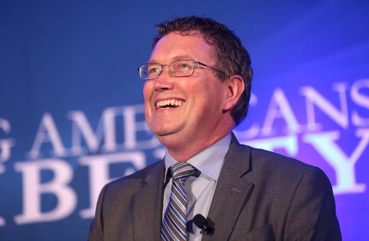 Holden_Culotta's tweet photo. 🔥 Rep. Thomas Massie just OFFICIALLY accepted Elon Musk and Vivek Ramaswamy’s invitation to work with DOGE

DOGE now has TWO Libertarian legends, Massie and Ron Paul, working as advisers. https://t.co/U1MbLsU6nN
