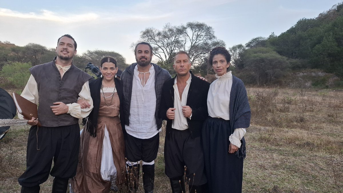 imcine's tweet photo. 🎥En los rumbos de #Jalostotitlán, #Jalisco estuvo #EnRodaje la película ‘Corazón sagrado’, ópera prima de Miguel Pérez, con la productora Chisco Films.
Participan Salvador Zerboni, Lisset y Frank Rodríguez.
Esperamos poder verla en festivales y salas, en 2025. https://t.co/RggKrVPlli