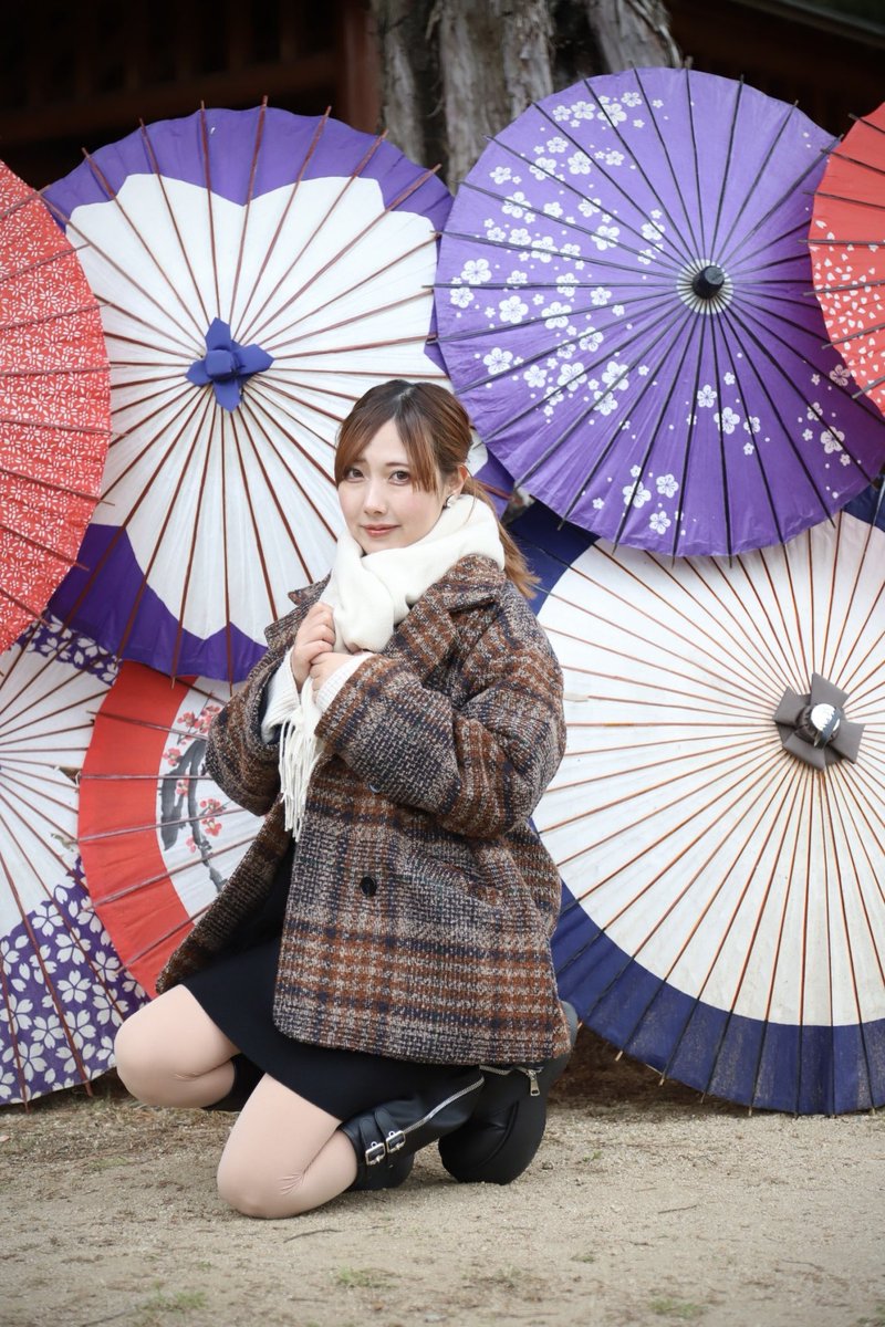 kurousa_ehime's tweet photo. Portrait 
道後和傘アート🎨

 📸 
1枚目 テツさん(@tetu14176)
2･3枚目 ぐっさん(@T2YA54851271 )

 #うさみい撮影会  #うさポトレ
 #道後  #松山  #ポートレート https://t.co/NN7l6fbjGu
