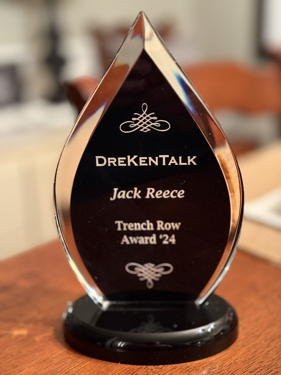Congrats to <a href="/BigJackReece/">Jack Reece</a> <a href="/drekentalk/">Drekentalk</a> “Trench Row Award” for most outstanding D-Lineman. Really cool event, thanks for having us. 
⚔️🕷️

<a href="/Spiders_FB/">Richmond Spiders Football</a> <a href="/coachnoel67/">Rob Noel</a> <a href="/RussHuesman/">Russ Huesman</a> <a href="/ChathamCavs23/">Chatham Cavaliers Football/ Coach Devlin</a> <a href="/RollSpides/">RollSpides 🕷</a> <a href="/SpiderAthletics/">Richmond Athletics</a> <a href="/davinbnt/">Davin Wilson</a> @DaveWallsWSET