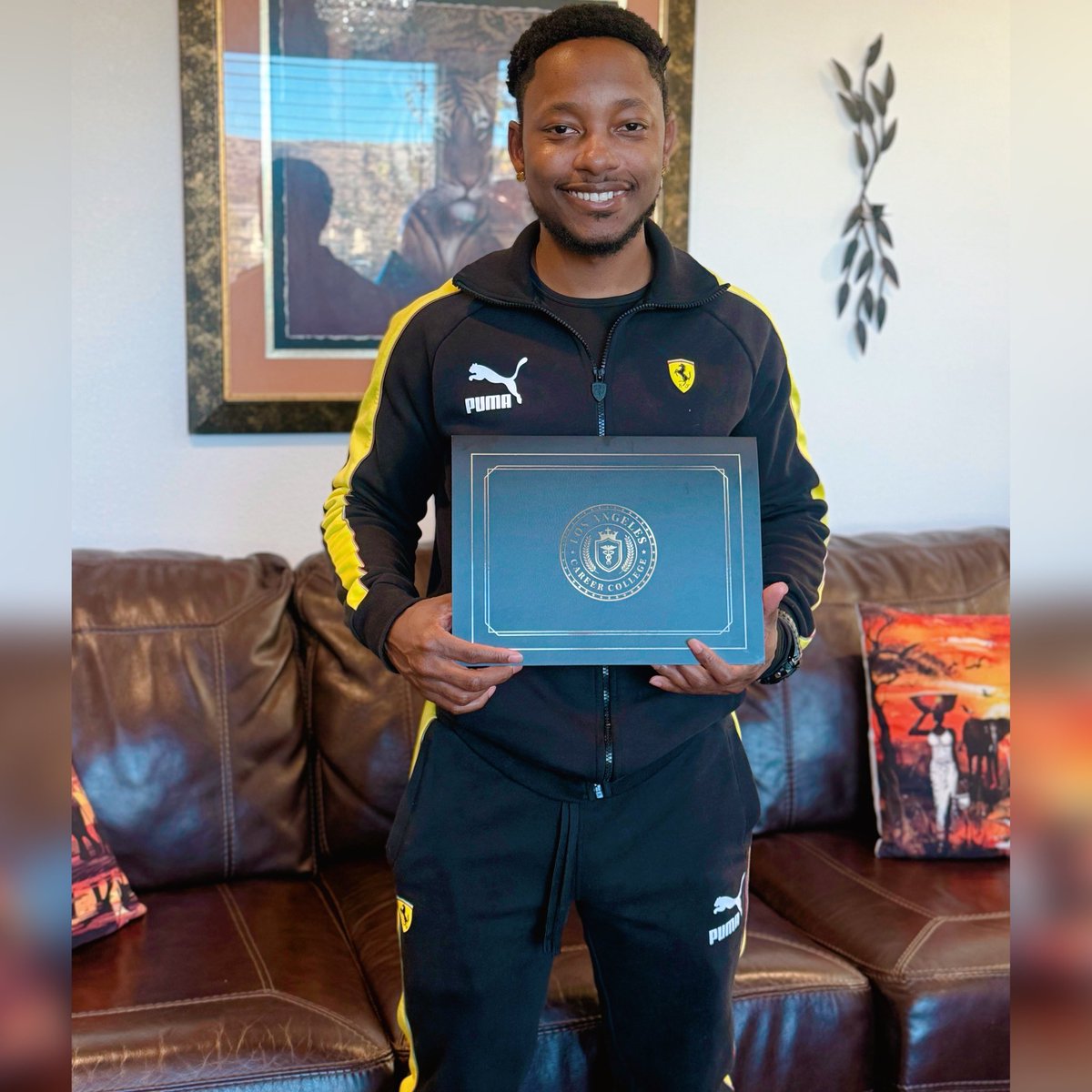 parispmusic's tweet image. 🩸IV &amp;amp; Blood Withdrawal Certified🩸 

If It Ain’t Documented, It Didn’t Happen.
#GettingMine