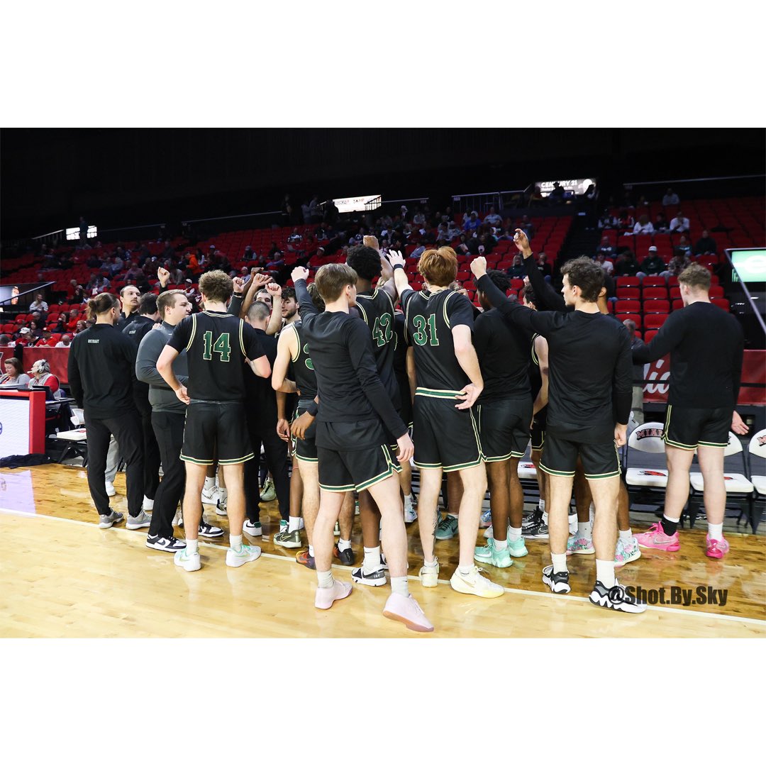 bethanywvmbb's tweet photo. 🦬🦬🦬

#CultureWins #RollBison https://t.co/5BWR8UPlJp