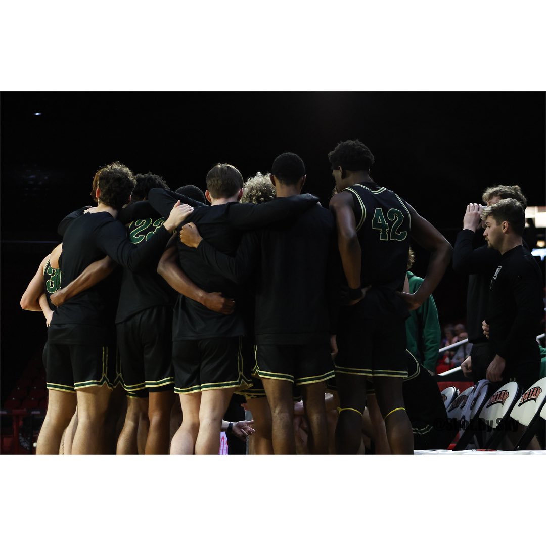 bethanywvmbb's tweet photo. 🦬🦬🦬

#CultureWins #RollBison https://t.co/5BWR8UPlJp