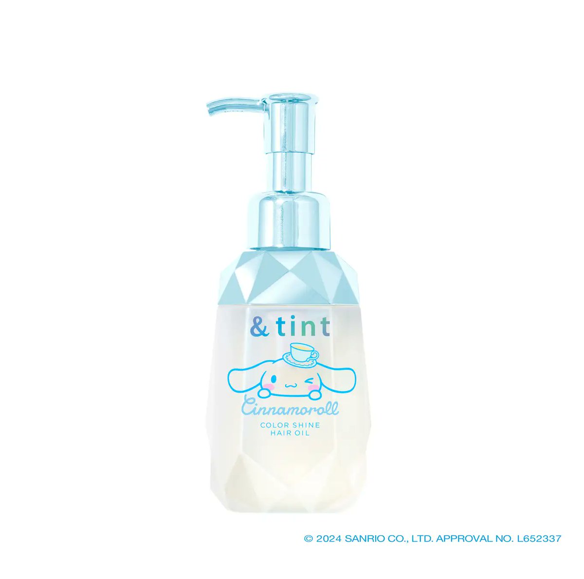 sanrio_oshikatu's tweet photo. ＼⚠️コラボ商品【予告】📣🆕／
ヘアケアブランド「&tint(アンドティント)」×シナモロール 限定デザインが12/20(金)より登場🥹🩷
わわ、ボトルめちゃくちゃ可愛い😭💕宝石みたい💎✨
ジャスミンティーの香りだって🥹

シャンプー+ヘアトリートメント+ヘアパックがセットになった商品と、ヘアオイル単体の商品があるよ🙆‍♀️🩷

ヘアカラーの退色抑制と髪の光沢度に着目した商品だから、カラーリングの傷みが気になってる人は特にいいかも🙆‍♀️

👇気になる人はぜひチェックしてね💕
■発売日：12/20(金)～
■ラインナップ：
・アンドティント カラーシャイン シナモロール トリプルセット
2,800円(税抜)/3,080円(税込) 
シャンプー415mL+ヘアトリートメント415g+ヘアパック130g
・アンドティント カラーシャイン シナモロール ヘアオイル
1,400円(税抜)/1,540円(税込) 
100mL
https://t.co/SRN1IqTIdo

#サンリオ #サンリオキャラクターズ #アンドティント #シナモロール