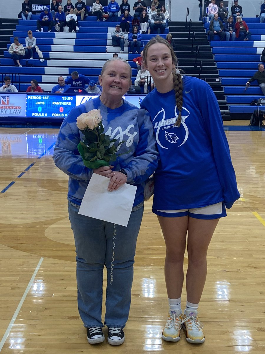 LHS Girls Basketball tweet media