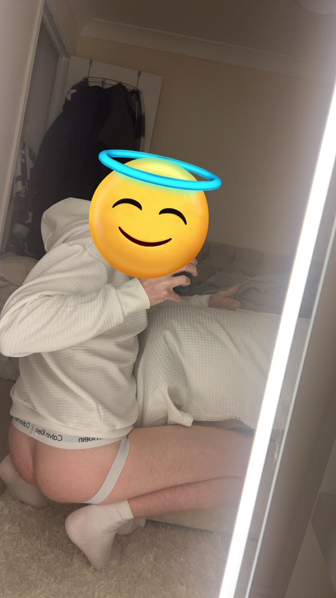 redtoptwink1's tweet photo. Maybe I could be your bottom😇#gay #ginger #twink #uncut #top #bottom #uk #gayuk https://t.co/v5fBBr7Hlm