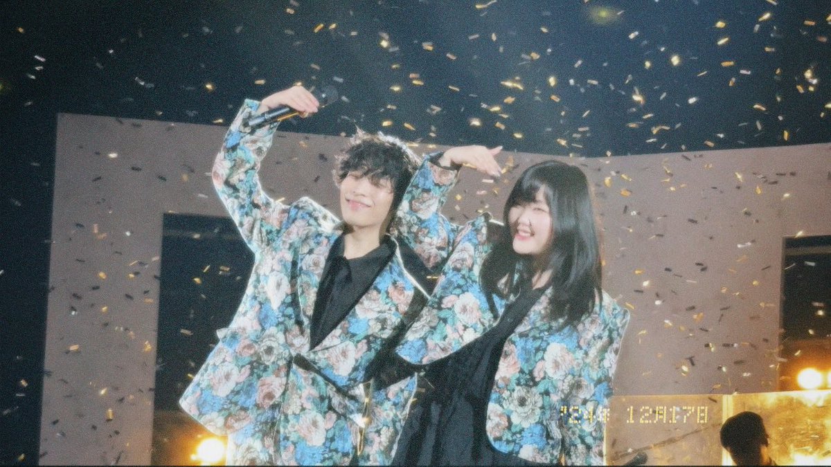 koyteera's tweet photo. ขอบคุณที่มาไทยนะ 🥹💕 @official_akmu 

#AKMU #악뮤
#AKMUOnAirBKK #AKMUinBKK https://t.co/QK1kRHSDpx