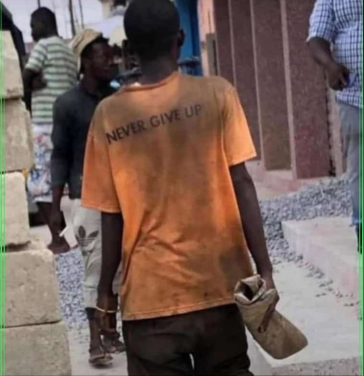 Giving up should never be among the choices...
Good morning early birds, get up, a blessed day as we hustle and try again 🙏