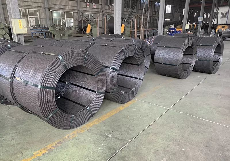 YuanxianM49282's tweet image. 15.7 mm #PCStrand ‘s feature is 150 mm2 cross section area , comparing with the specifications 15.2 mm and 15.24mm, at the same tensile strength 1860 Mpa ,
15.7 mm PC Strand has a higher breaking force.
#ConstructionMaterials #ReinforcementSteel #BuildingSupplies