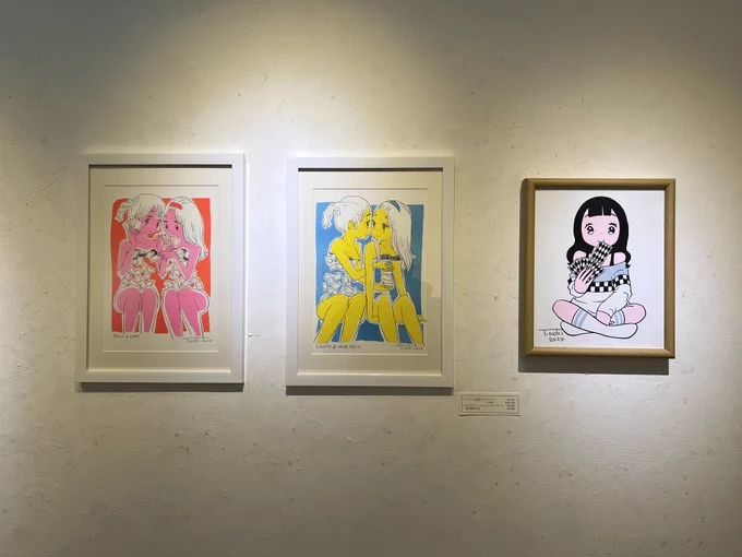 プリント作品はリソグラフのものが2種類(ピンク&amp;オレンジ、ブルー&イエロー、A4サイズ)シルクスクリーンのF3サイズのものが1種類。リソグラフ作品は東京でのわたしが参加するイベントでも販売するかもです。お問い合わせはこちらから!↓どうぞよろしくお願いします! 