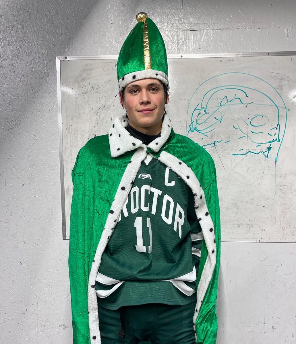 Rails_Hockey's tweet photo. @Rails_Hockey heads up to the "Snake Pit" and pick up the Section win tonight  against @PuckGhs 6-1.  @CooperAnnala takes POG tonight with 2 goals and an assist. #Railstrong https://t.co/8ys4DEYqDX