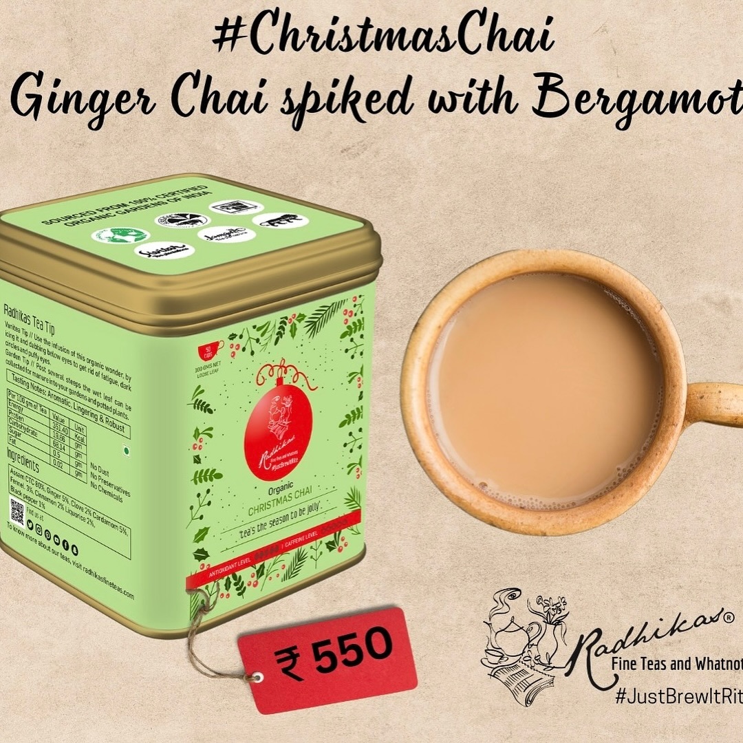 RadhikasTeas's tweet image. Sending cheer via our tealitful teas 
Oh December you are pretTEA

Brewing tea that are great to sip and gift 
Form spiced chai spiked with Vanilla to Bergamot and Ginger infused Darjeeling to Zodiac teas to handcrafted teaware 

#teaislife #teaislove #teatime #tealover