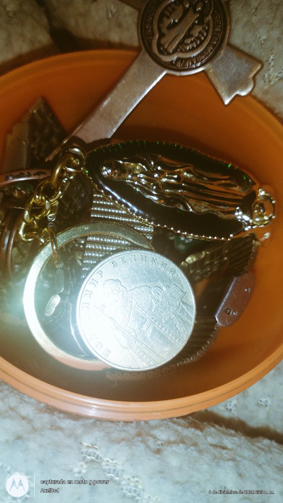 axelbcd219009's tweet image. Dios nos bendiga a pesar de ser como somos por que un elegido se hace y se forja desde antes que nazca y eso no todo mundo lo sabe como templario soy como soy pero sin miedo de servir a dios...!!!