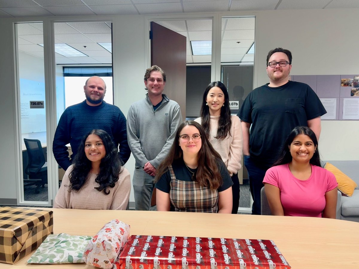 Happy first anniversary to the DSAN lab! It’s been an incredible year—building our new lab, starting exciting projects, and forming meaningful collaborations together with these wonderful people.