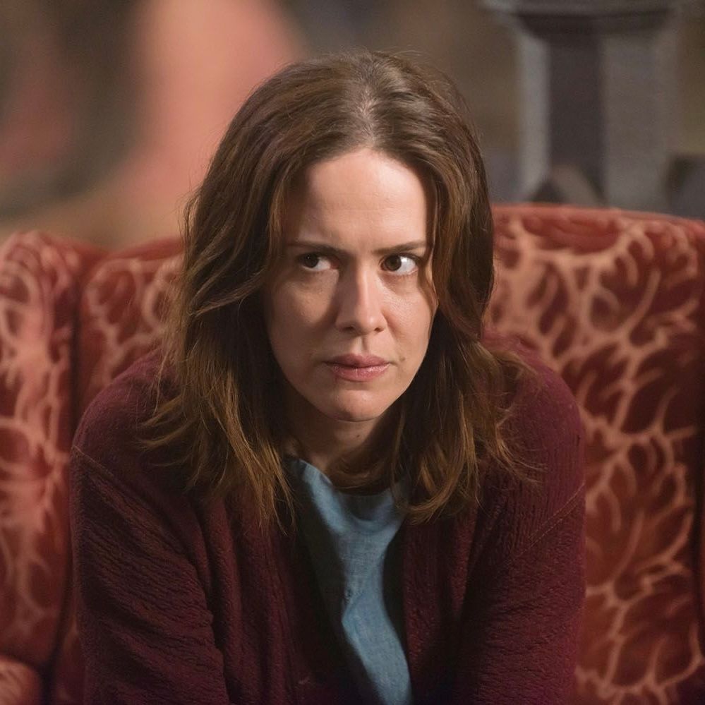 PopCrave's tweet photo. Happy 50th birthday to the talented Sarah Paulson. https://t.co/tHUUY4O69v