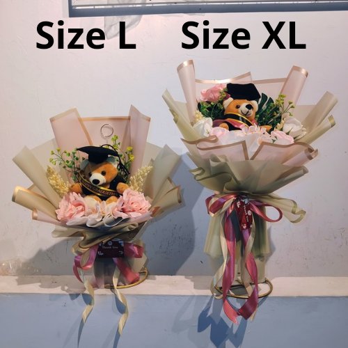 OurstuffID's tweet photo. Buket Boneka Wisuda L Premium - Our Stuff Indonesia

Ukuran : P36XL13XT40
Menggunakan campuran bunga sabun &amp; bunga artificial
Harga: Rp99.000

#fypシ #graduation #Flowers #bunga #buketboneka #buketbunga #DIY #wisuda #bungasabun #bekasi #hadiahwisuda #kadopacar #kadountuksahabat https://t.co/4DyXVHOWg0