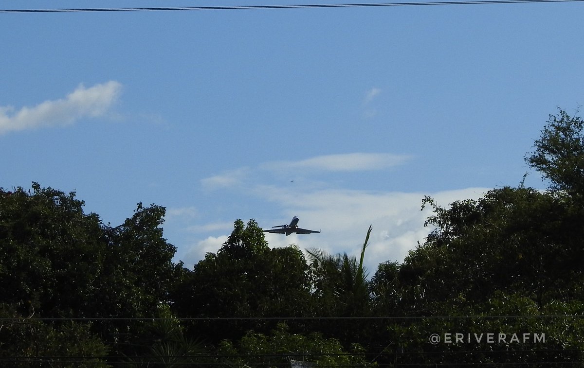 assal_sv's tweet photo. Gulfstream IV XA-AOV saliendo de MSSS #spotter #spotters #avgeek
Fotografías de @eriverafm https://t.co/2348eMNg5S