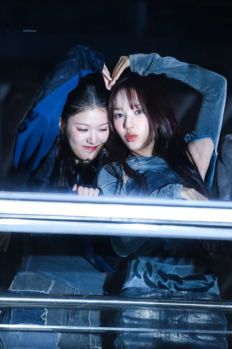 defineuu0418's tweet photo. 241203 퇵길아웃 HQ

𝒟𝒾𝒶𝓂𝑜𝓃𝒹𝓈💎

#RYUSARANG #유사랑
 #IZNA #이즈나 https://t.co/wdcKiDzddB