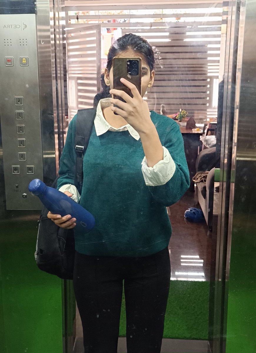 AdyaDadhich's tweet photo. Woke up @ 5am to finish some work &amp; my PG akka made me chai (I've not paid this month's rent yet T-T).
Then changed 10 fits, ended up wearing the 1st one (credit: bestie)
Got a call from a long distance friend &amp; showed him blr weather &amp; cute kitty.

Day is going good so far🎀 https://t.co/Xm54W2vCNN